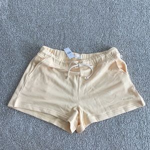 Lou & Grey Cream Women's Shorts